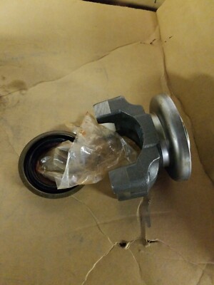 GM OEM Rear Differential-pinion Yoke Companion Flange 84234617