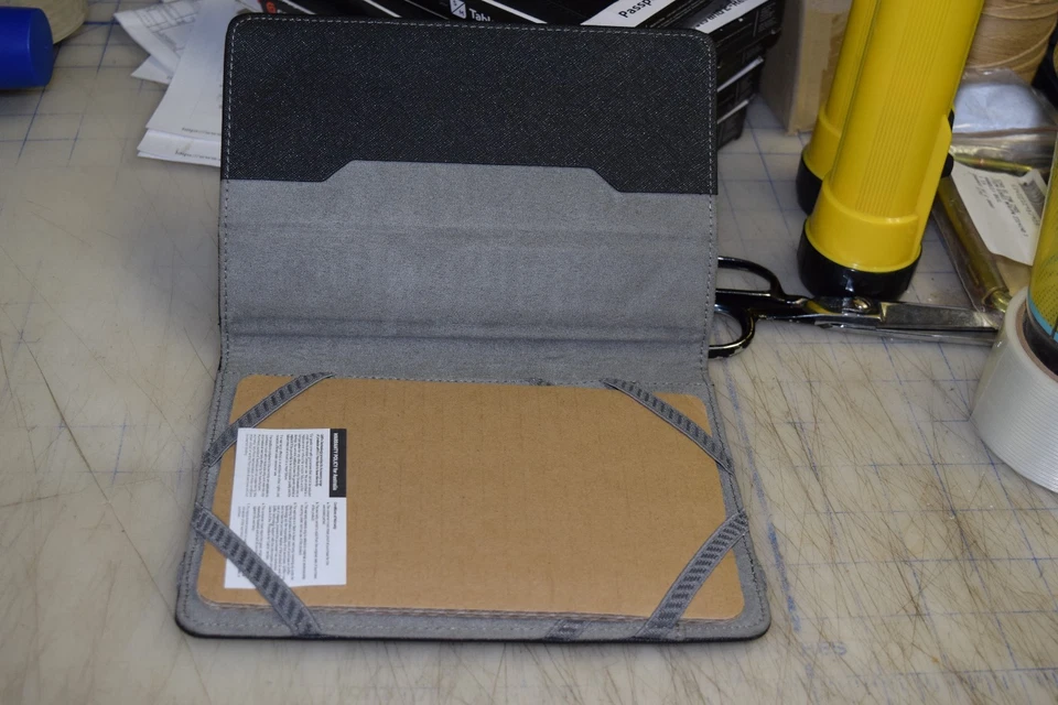 *griffin passport portfolio New Black 7" tablets NEW - Image 3 of 3