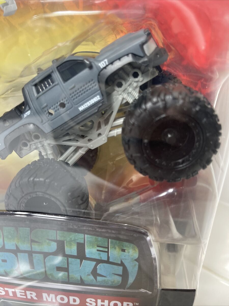 Monster Trucks Movie “Monster Mod Shop” Armor Up! Modified MVP