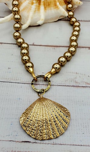 Vintage Porcelan Glass Gold/Bronze Pearl Replica Shell Pendant-NEW - Picture 3 of 6