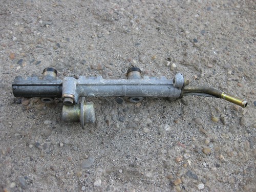 Daihatsu Cuore L251 (03-07) : Düsenstock