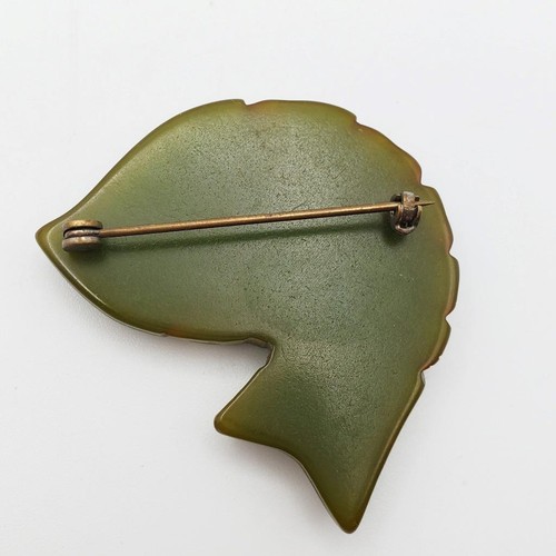 Vintage Carved Green Bakelite Fish Pin Brooch 2” Koi Faux Jade - Bild 4 von 6