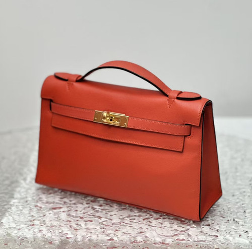 AUTH Hermès Kelly Pochette Rouge Tomate Swift Leather Gold Hardware Clutch Bag-