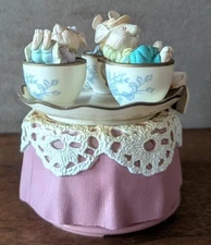 Enesco It's A Par-Tea Musical Mice Tea Party Love Makes The World Go Round 1993