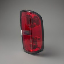2015 2022 CHEVROLET COLORADO RIGHT HAND PASSENGER REAR TAIL LIGHT AFTERMARKET