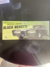 VINTAGE  POLAR LIGHTS MODEL KIT THE GREEN HORNET BLACK BEAUTY SEALED