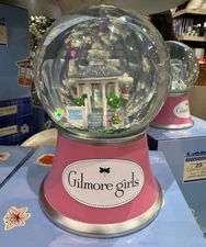 Gilmore Girls Stars Hollow Gazebo Snow Globe for the 25th Anniversary - NIB