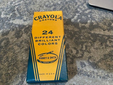 Vintage Crayola Crayons 24ct. Box Late 1950s Early 1960s WOW GREAT SHAPE