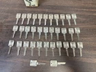 LOT OF 35 VINTAGE GM CHEVY "J" IGNITION DOOR KEY BLANKS 526