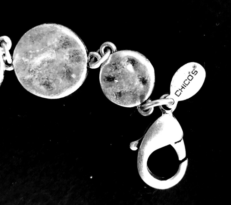 CHICO'S  SIGNED SILVERTONE STATEMENT NECKLACE HAM… - image 2