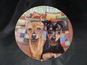The Danbury Mint The Collection Entitled Miniature Pinchers Pin Pals Plate
