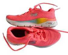 Skechers Arch Fit Sneakers Trainers Womans Size 6.5 149178 Pink Orange NCMT