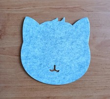 Tapis de souris tête de chat gris. 20 x 20 x 0.3 cm