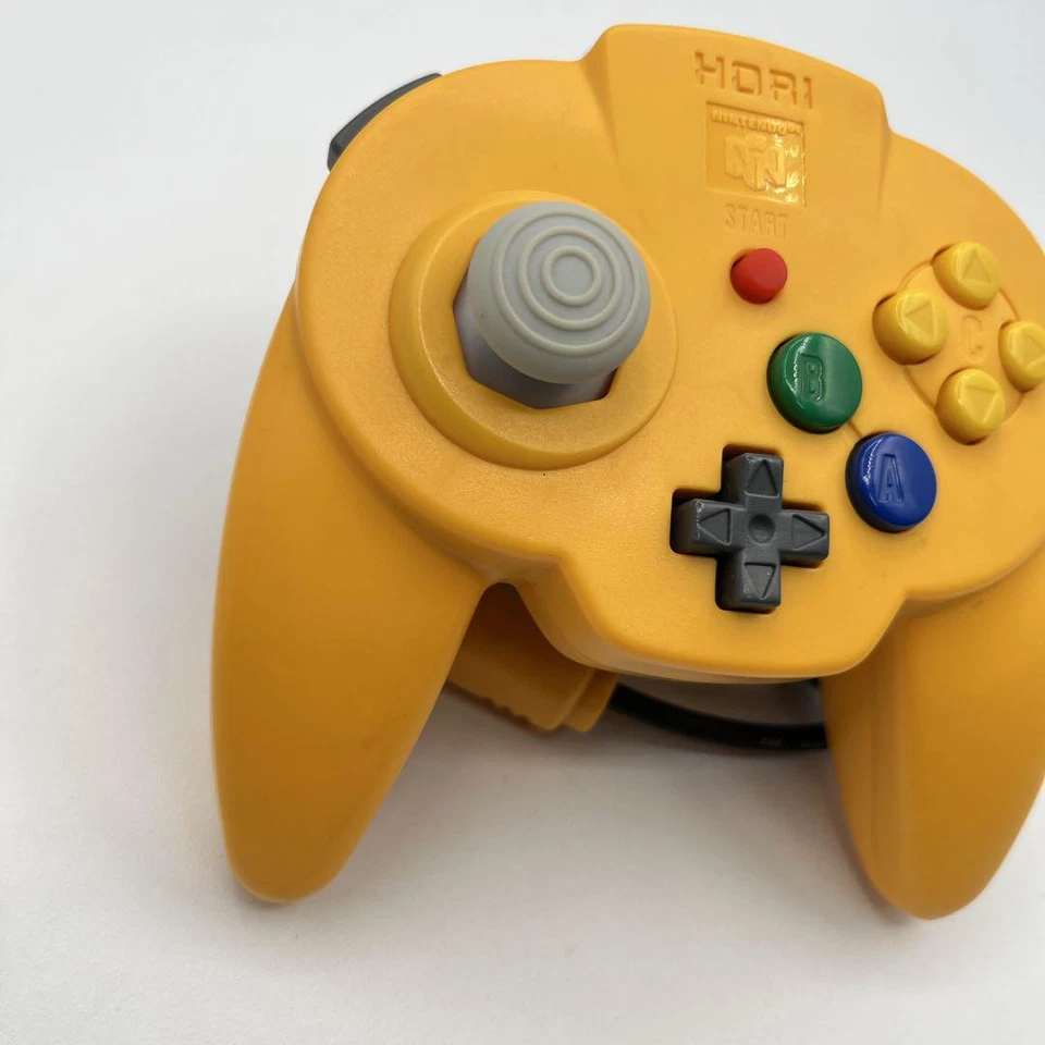 Nintendo 64 N64 Hori Pad Mini Controller Amarillo Trabajo Probado - Imagen 2 de 4
