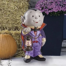 Brand New 24" Halloween Vampire Door Porch Greeter with LED Lantern Outdoor Prop