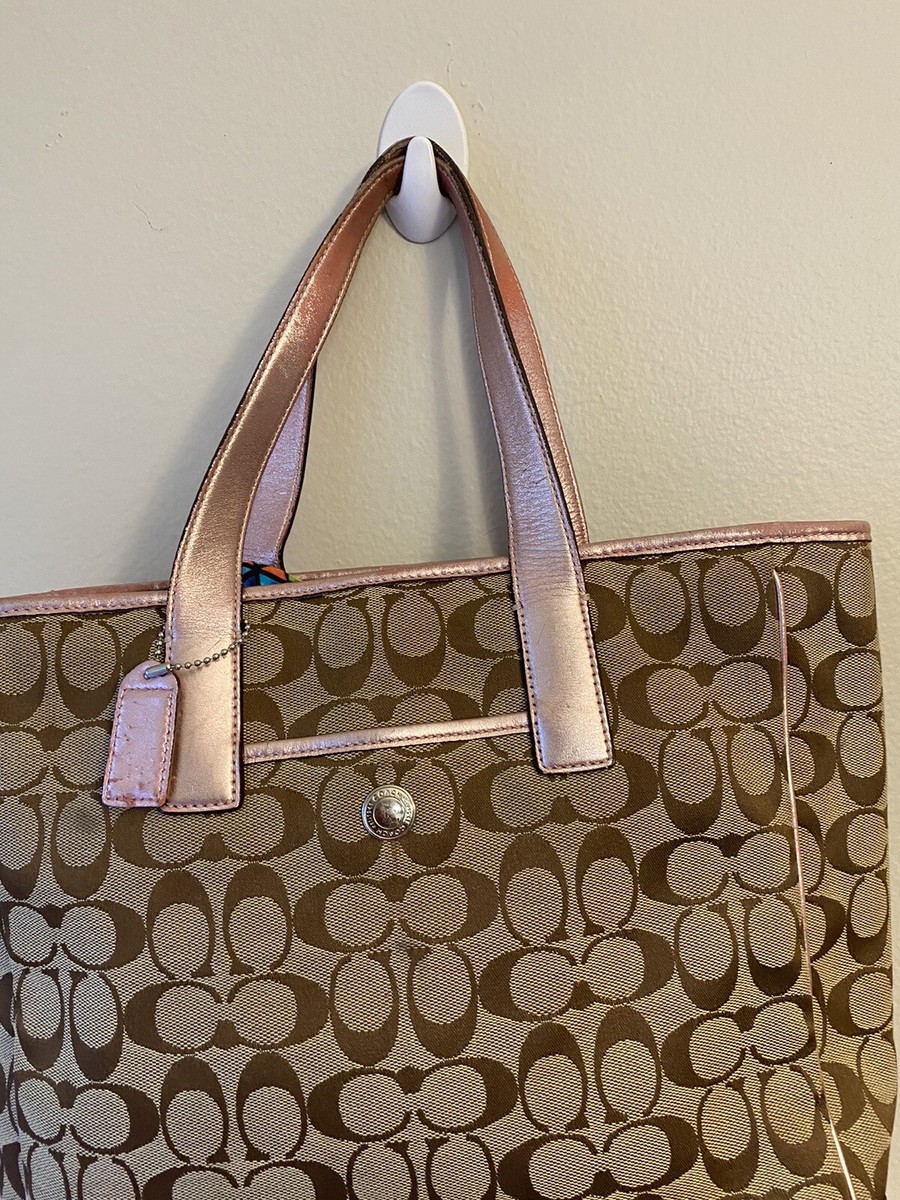 ギャラリー NICE Coach Khaki Signature C Metallic Pink Leather Trim
