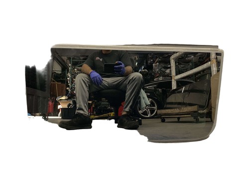 Lamborghini Urus 2021-2023 Rear Upper Door fixed glass Photo - $299
