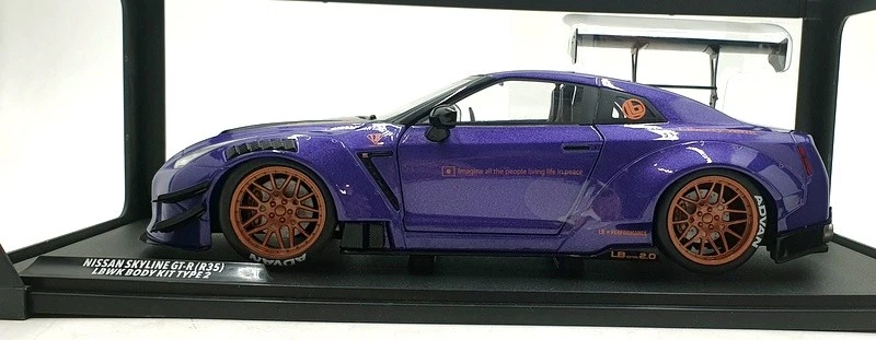 Solido Escala 1/18 Diecast S1805812 - Nissan GTR con Kit de Carrocería Tipo 2 Purplezilla Foto 3 de 4