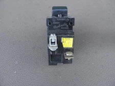 Pushmatic P240 Bulldog ITE Siemens 40 AMP, 2 Pole, 120/240V Circuit Breaker