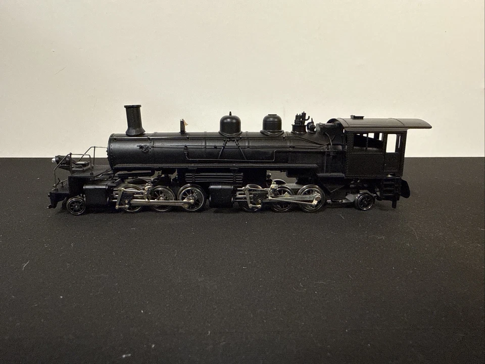 Mantua HO Scale Powered Locomotive 2-6-6-2 Undecorated Tender DCC Sound Equipped - Image 4 of 4