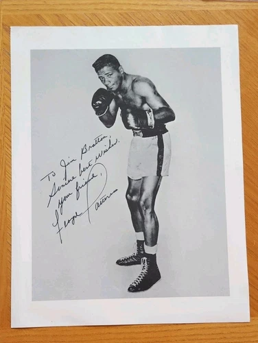 CHAMPION Floyd Patterson Boxer campione del mondo HOF foto autografata firmata