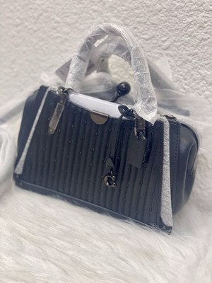 Coach 88544 Kisslock Dreamer 21 Bag With Quilting and Rivets V5
