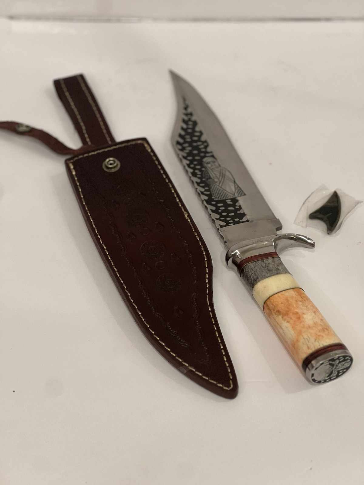 Double Sided Knigh Skull On Butt Unique Handle 14.25