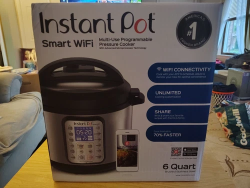 Instant Pot Smart WiFi 6 Quart Electric Pressure Cooker, Silver *Brand New*