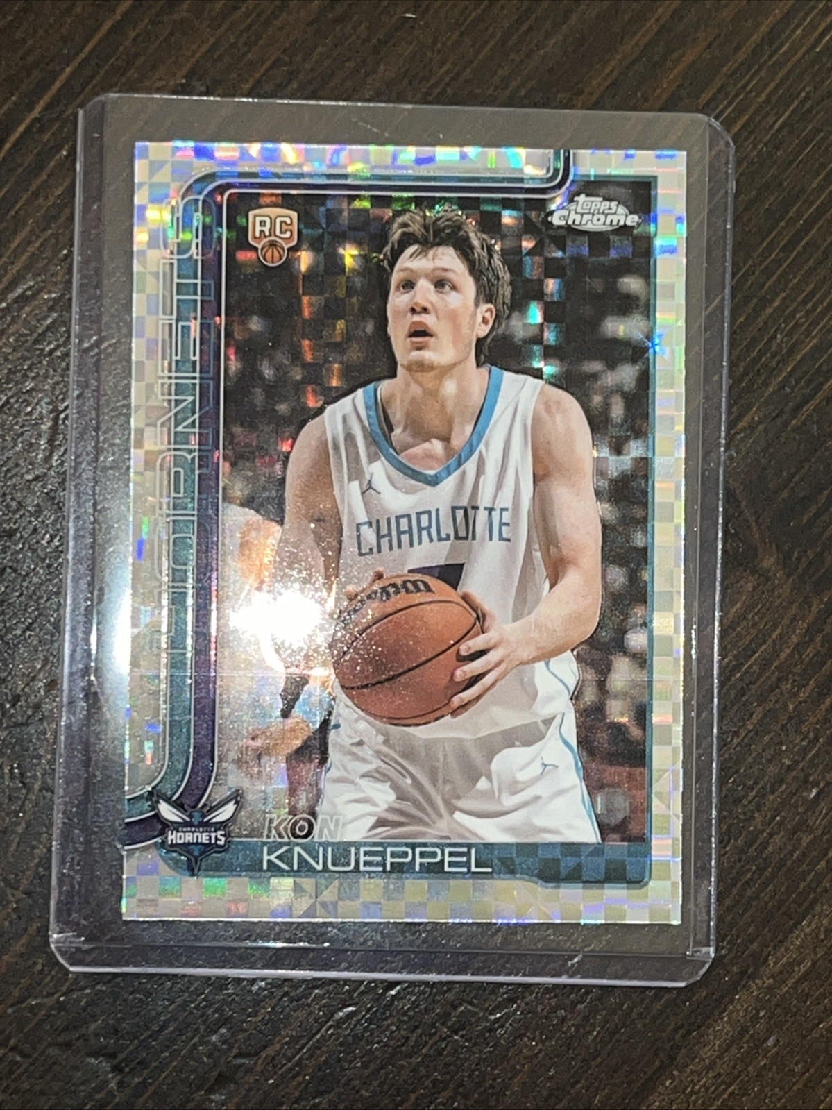 Kon Knueppel RC Refractor #254 2025-26 Topps Chrome Hornets