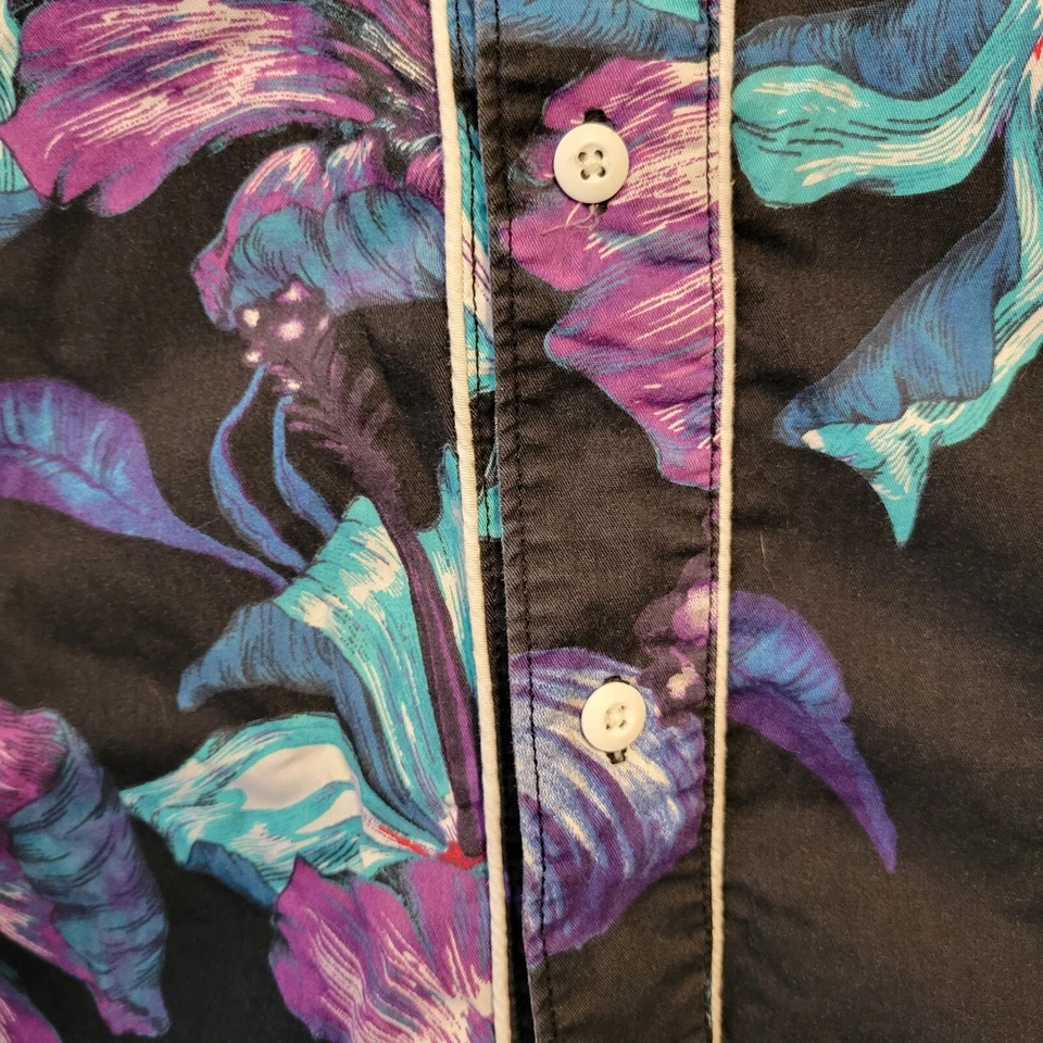 Camiseta deportiva de béisbol tropical hawaiana ON THE BYAS talla grande flores moradas y azules Foto 2 de 4