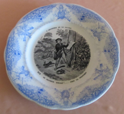 Assiette parlante Creil Montereau marli bleu L'ouverture de la chasse N°7