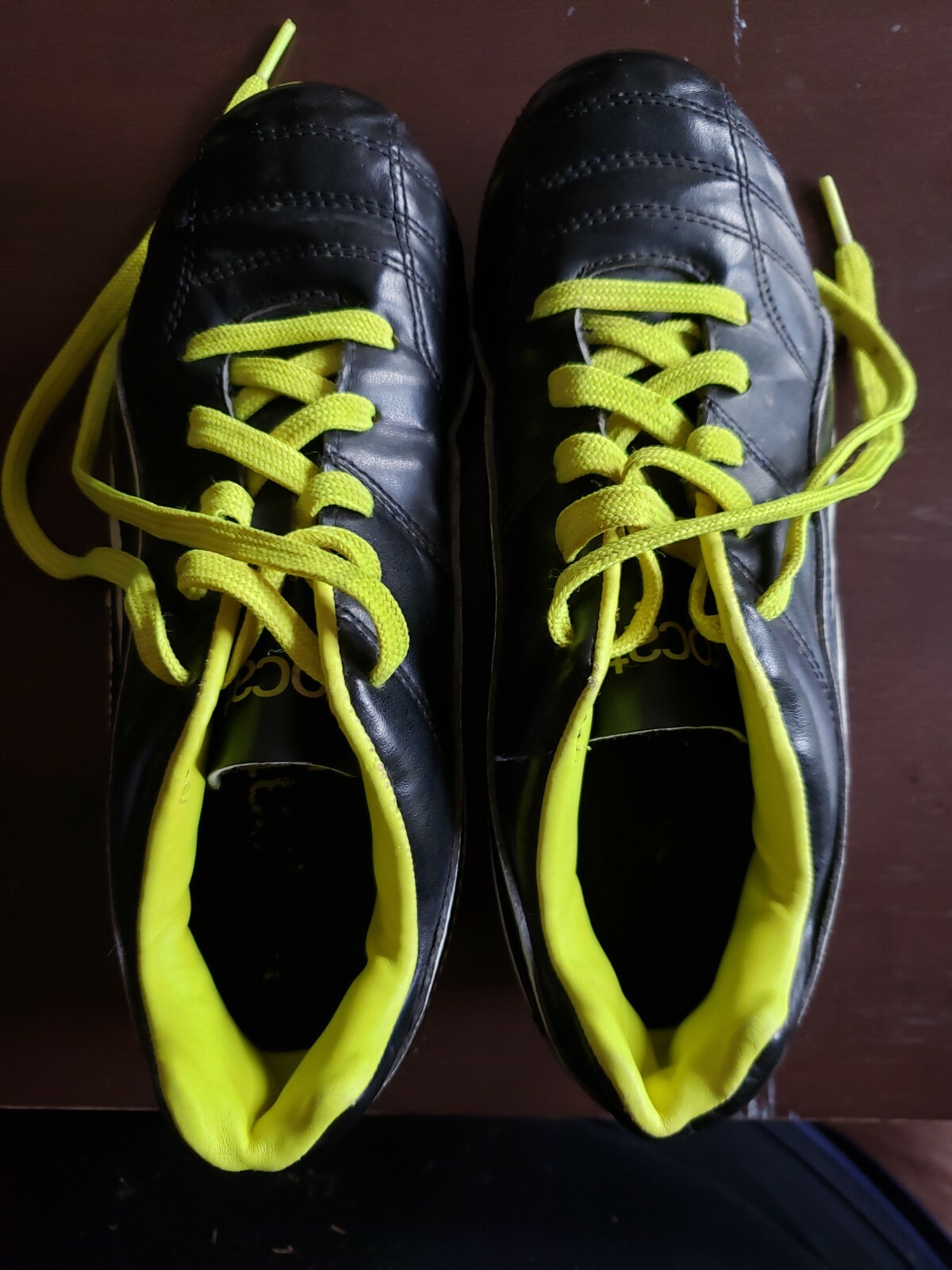 puma soccer cleats quick