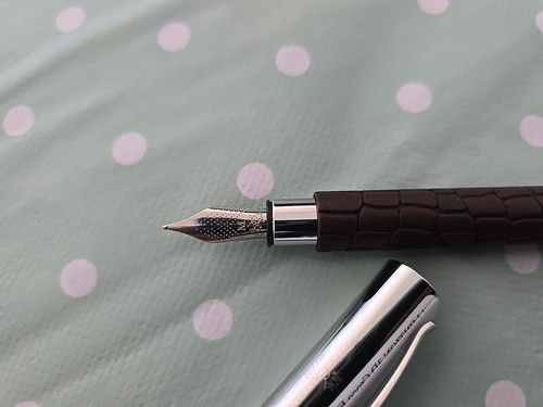 FABER-CASTELL Ambition Füllfederhalter - 3D Croco Brown - M Feder NEU - Bild 3 von 11