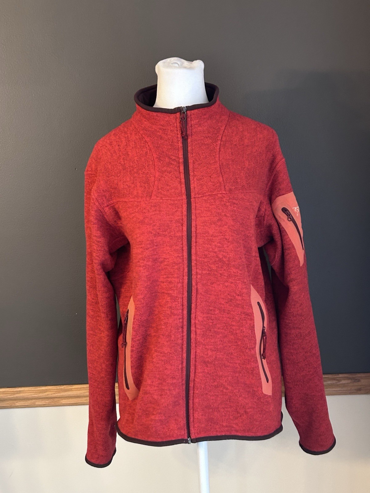 Women’s Arc'teryx Covert fleece jacket Red Full Zip Size Large