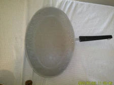USED T-FAL OVAL SHAPED SKILLET STIR FRY LOOK