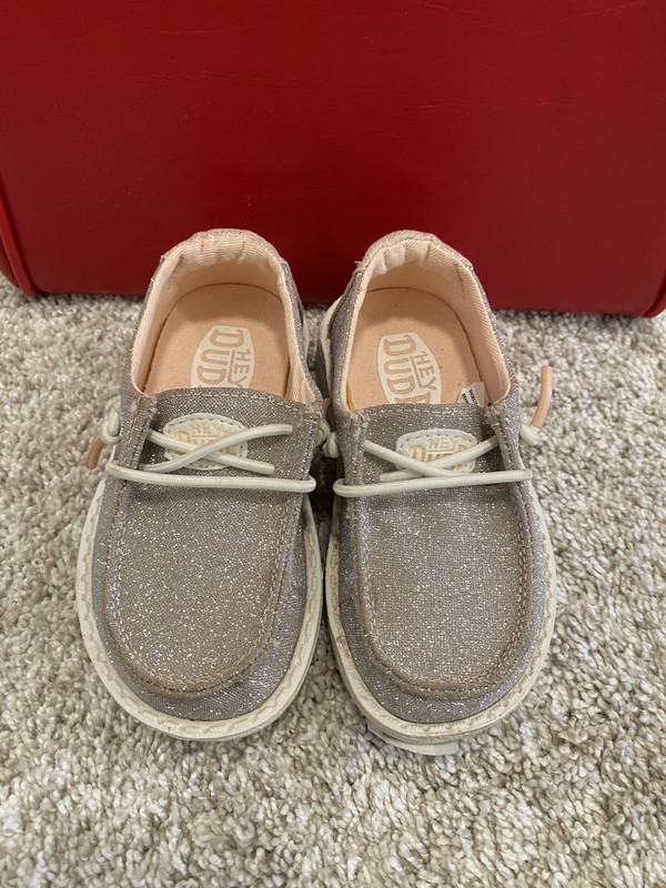 Hey Dude Metallic Sparkle Rose Gray Size 10 Youth Shoes, Slip-on