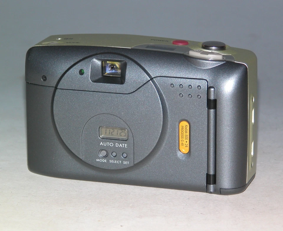Fujifilm Zoom Date 60 Film Camera - Silver #6143 - Image 4 of 4