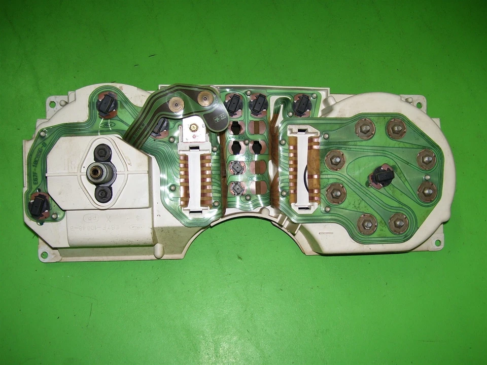 Cuadro de instrumentos velocímetro Ford Bronco II 1987 81 k indicadores tablero Bronco 2 Foto 4 de 4