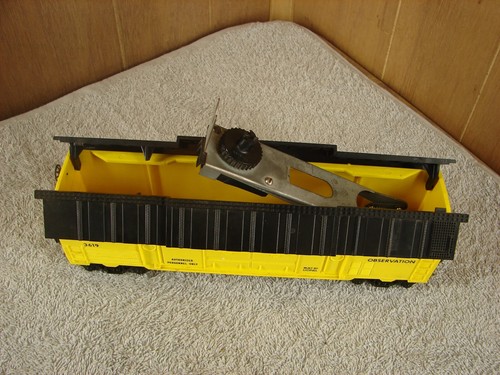 Lionel 3619 Reconnaissance Car with a partial red helicopter see the pictures - Picture 19 of 23