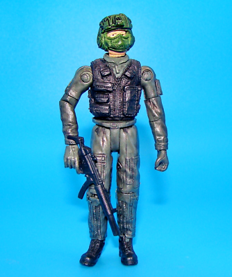 1:18 BBI Elite Force U.S Army SOAR Night Stalker Helicopter Pilot