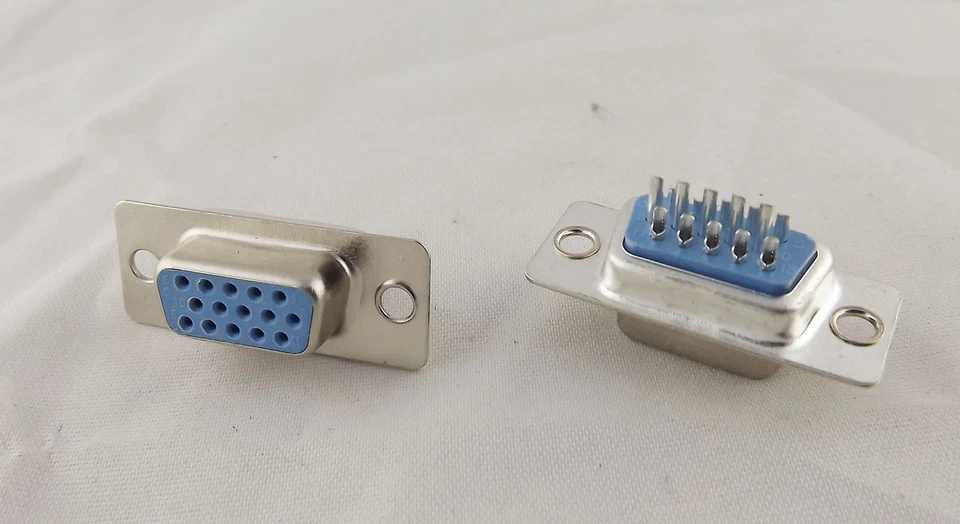 100pcs VGA Female Socket DB15 15-Pin D-SUB 3 Rows Solder Type Connector Adapter - Image 2 of 4