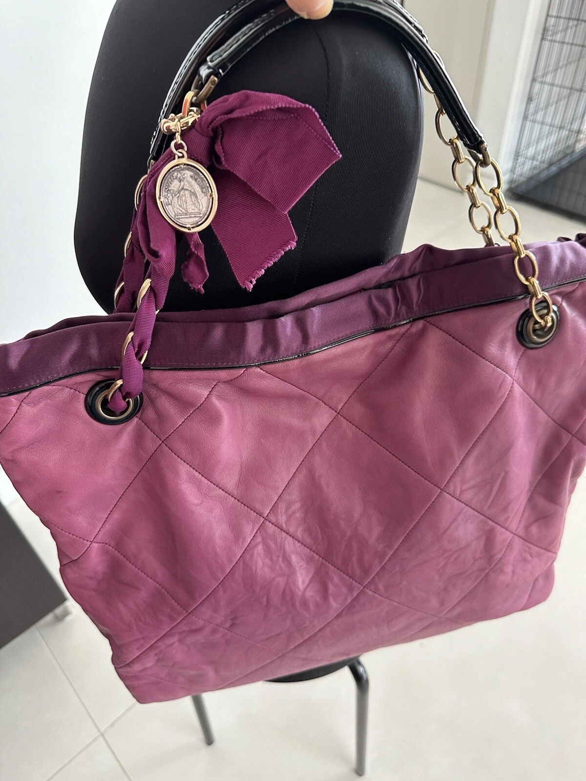 Lanvin — Lanvin Amalia Quilted Purple Leather Shoulder Bag w/Medallion Pre-Owned
