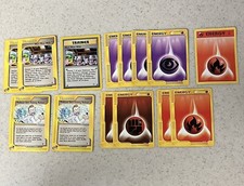 Set Of 14 Pok mon Base Set Cards