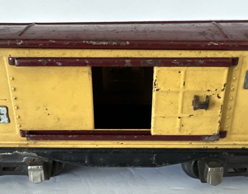 LIONEL O SCALE LINES 655 YELLOW AND BROWN BOX CAR SLIDING DOORS PRE WAR 1939 USA - Picture 11 of 20