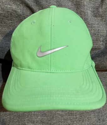 nike ultralight tour cap