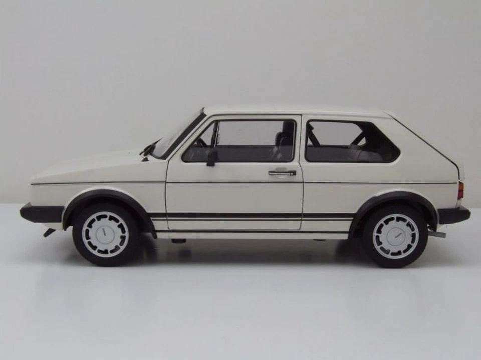 VW Golf 1 GTI Pirelli 1982 Blanco Modelo De Coche 1:18 Welly - Imagen 3 de 4