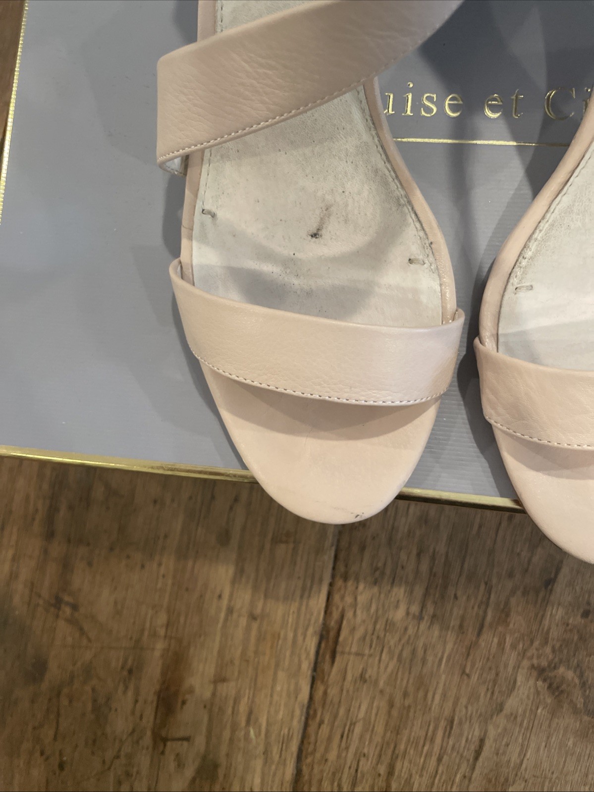 Louise et Cie Heels - Lo-Hilio Begonia Smooth Tumbled Baby - Women’s Size 7.5M