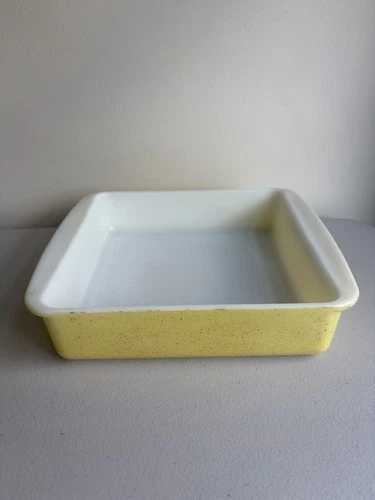 Vintage PYREX 222 Yellow speckled 8"x8" Square Casserole Glass Baking Dish USA