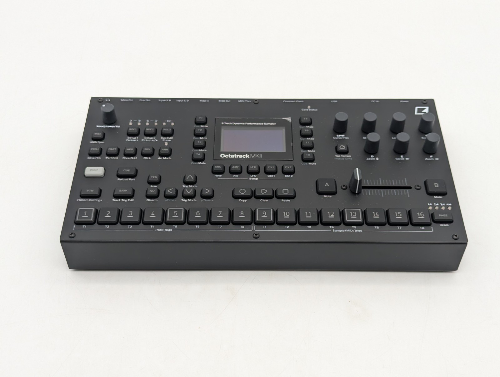 Elektron Octatrack MKII Eight Track Dynamic Performance Sampler | Black