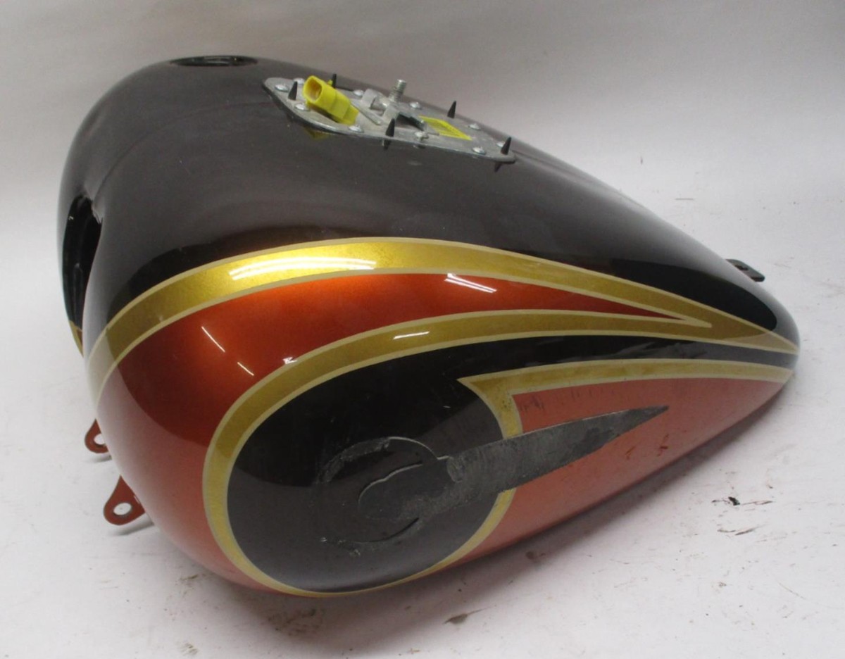 Harley Heritage Softail Tin Set Maple Atomic Orange w/ Fuel Pump